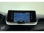 Peugeot e-2008 EV Style 50 kWh Navigatie | Apple Carplay/Android Auto | Camera | Climate en cruise control