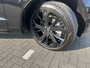 Volvo XC60 2.0 T6 Plug-in hybrid AWD Plus Black Edition | Adaptieve Cruise Control | Schuif-/ Kanteldak | Adaptieve Koplampen | Trekhaak | 360 Camera | Stoel + Stuurverwarming | BLIS Dodehoek Detectie |