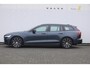 Volvo V60 T6 350PK Automaat AWD Plus Dark / Adaptive cruise control / Elektrische stoelen / Harman Kardon audio / Trekhaak / Pilot assist / BLIS / Stoel en stuur verwarming / Elektrische achterklep / Parkeersensoren met 360 camera / Google infotainment
