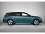 Peugeot 308 SW Allure 1.6 Plug-in Hybrid 180pk Automaat | Lage kilometerstand! | Navigatie | Achteruitrijcamera | Adaptieve Cruise Control | Climate Control | Parkeersensoren v+a | Keyless | Led koplampen | Armsteun | Draadloze Apple Carplay / Android Auto |  Digitaal instrumentenpaneel | Donker getint glas | 17" lichtmetalen velgen |