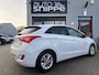 Hyundai i30 1.6 GDI Go! Plus -5DRS.-VOLLEDER-STOELVERWARMING-CAMERA-PDC V+A-TREKHAAK-1400 KG TREKGEWICHT-ORIGINEEL NEDERLANDS!