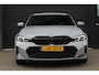 BMW 3-Serie Touring 330e xDrive M Sport | Panorama Dak | HUD | Elektrisch Verstelbare Voorstoel