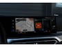 BMW 3-Serie Touring 320e M-sport | HUD | 19 Inch | Pro Pakket | BLIS | Keyless | Koplampen Adaptief