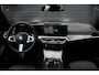 BMW 3-Serie Touring 320e M-sport | HUD | 19 Inch | Pro Pakket | BLIS | Keyless | Koplampen Adaptief
