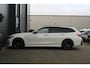 BMW 3-Serie Touring 320e M-sport | Adaptieve Cruise | BLIS | HUB | Pro pakket | Keyless | 19 Inch