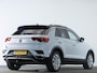 Volkswagen T-Roc 1.5 TSI 150 PK Sport | LED | Panoramadak | Navigatie | Stoelverwarming | Trekhaak |