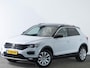 Volkswagen T-Roc 1.5 TSI 150 PK Sport | LED | Panoramadak | Navigatie | Stoelverwarming | Trekhaak |