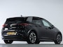 Volkswagen ID.3 First 204 PK 58 kWh | LED | Stuur en Stoelverwarming | 18 Inch Velgen | Navigatie |