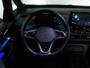 Volkswagen ID.3 First 204 PK 58 kWh | LED | Stuur en Stoelverwarming | 18 Inch Velgen | Navigatie |