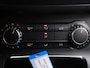 Mercedes-Benz B-klasse 180 Business Solution AMG LED | Navi | CLima | PDC  09-2017 96.208 KM