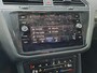 Volkswagen Tiguan 1.4 TSI eHybrid R-Line, Blackstyle, Volleder, Panoramadak, Zeer mooie uitvoering!