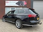 Volkswagen Passat Variant 1.4 TSI GTE Highline / Pano / Camera / Leder / Navi / PDC
