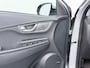 Hyundai Kona Electric EV 64kWh Warmtepomp Adap.Cruise Navi Ecc Camera Pdc Trekhaak Krell®-Audio Apple Carplay Android Auto Comfort SOH 100% Lane Assist DAB Led Lmv 17" Regen-Lichtsensor Keyless 1e Eigenaar Origineel Nederlandse Auto