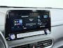 Hyundai Kona Electric EV 64kWh Warmtepomp Adap.Cruise Navi Ecc Camera Pdc Trekhaak Krell®-Audio Apple Carplay Android Auto Comfort SOH 100% Lane Assist DAB Led Lmv 17" Regen-Lichtsensor Keyless 1e Eigenaar Origineel Nederlandse Auto