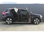 Volvo XC40 1.5 T4 Recharge R-Design | Incl. 12 maanden garantie | Harman/Kardon audio | Schuif/kantel dak | Apple carplay/Android auto | Stuurwiel verwarming | Voorstoelen verwarmd | DAB | Navigatie | Lichtmetalen velgen | Climate control | Zwart dakhemel