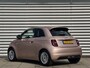 Fiat 500 42kWh 118pk Aut La Prima | Achteruitrijcamera | WASSINK WINTERSALE | Cruise Control | Stoelverwarming | Apple Carplay / Android Auto