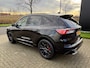 Ford Kuga 2.5 PHEV ST-Line X | Trekhaak Elektrisch uitklapbaar | HUD | Panoramadak | Stuur/Stoel verwarming | Adaptieve Koplampen | B&O Audio | 1500kg Trekgewicht | Navigatie | Apple CarPlay/Android Auto |