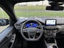 Ford Kuga 2.5 PHEV ST-Line X | Trekhaak Elektrisch uitklapbaar | HUD | Panoramadak | Stuur/Stoel verwarming | Adaptieve Koplampen | B&O Audio | 1500kg Trekgewicht | Navigatie | Apple CarPlay/Android Auto |