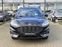 Ford Kuga 2.5 PHEV ST-Line X | Trekhaak Elektrisch uitklapbaar | HUD | Panoramadak | Stuur/Stoel verwarming | Adaptieve Koplampen | B&O Audio | 1500kg Trekgewicht | Navigatie | Apple CarPlay/Android Auto |