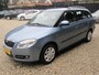 Skoda Fabia Combi 1.4-16V Ambiente zeer mooi en goedonderhouden auto apk 02-01-2027 met trekhaak
