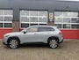 Toyota Corolla Cross Hybrid 140 Style Comfort, Manhatten Grey, Stoel en stuur verwarming, electrische achterklep,