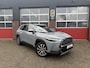 Toyota Corolla Cross Hybrid 140 Style Comfort, Manhatten Grey, Stoel en stuur verwarming, electrische achterklep,