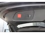 Peugeot 3008 1.6 plug-in Hybrid GT 300-pk - Panoramadak - 18 inch - Adaptive cruise control -Stoelverwarming - Zwart metallic