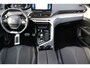 Peugeot 3008 1.6 plug-in Hybrid GT 300-pk - Panoramadak - 18 inch - Adaptive cruise control -Stoelverwarming - Zwart metallic