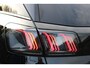 Peugeot 3008 1.6 plug-in Hybrid GT 300-pk - Panoramadak - 18 inch - Adaptive cruise control -Stoelverwarming - Zwart metallic