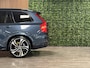 Volvo XC90 T8 AWD Recharge Ultra Dark Black Vol! | Bowers & Wilkins | Luchtvering | Stoelventilatie | Trekhaak | 360 Camera | Head-Up Display | Stoelmassage | 455pk | Adaptieve Cruise Control | Stoelverwarming voor+achter | Stuurwielverwarming | Schuifdak | 22 Inch | Full LED Meesturende koplampen | Pilot Assist | BLIS Dode Hoek Detectie | Alcantara hemelbekleding | Lederen handgrepen en zonnekleppen | Elektrische voorstoelen geheugen | Nappa Lederen bekleding | Zitting verlenging voorstoelen | Geïntegreerde runningboards in zwart | Keyless Drive | Parkeersensoren voor+achter | Privacy Glass | Elektrisch bedienbare achterklep | Geïntegreerde zongordijnen achterportieren | Geïntegreerd kinderzitje achterin | Verlichte instaplijsten | 7-Persoons | 4-Zone Climate Control | DAB Radio | Apple Carplay/Android Auto | Alarm Klasse III | Draadloos telefoon opladen | Volvo On Call met mobiele App functie | Denim Blue Metallic |