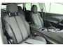 Peugeot 5008 1.2 PureTech Allure 130 PK | Automaat | Trekhaak | Parkeersensor | 7-Zits | Camera | Navigatie | Cruise Control | Airco | DAB+ | Getinte ramen