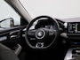 MG MG5 Electric Standard Range Comfort 50 kWh | Automaat | Leder | LMV | Camera | Parkeer sensoren | Climate control | Navigatie | Apple carplay | Virtual cockpit
