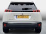 Peugeot e-2008 EV GT Pack 50 kWh SoH 90,9% / Warmtepomp / 3 Fase / Panoramadak / Adaptive cruise / Apple carplay / Pakeer assistent / Alcantara