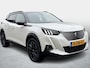 Peugeot e-2008 EV GT Pack 50 kWh SoH 90,9% / Warmtepomp / 3 Fase / Panoramadak / Adaptive cruise / Apple carplay / Pakeer assistent / Alcantara