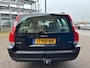 Volvo V70 2.5T MOMENTUM