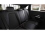 Mercedes-Benz B-klasse 180 Business Solution Luxury Line | Achteruitrijcamera | Panoramaschuifdak | Trekhaak | MULTIBEAM LED |