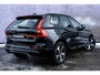 Volvo XC60 T6 Plug-in hybrid AWD Plus Dark | Stoel-/Stuurverwarming | Adaptive Cruise Control | 360 Camera | Dodehoekdetectie | Stoelverwarming achter | Keyless Entry | Schuif-/Kanteldak | Apple Carplay |
