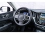 Volvo XC60 T6 Plug-in hybrid AWD Plus Dark | Stoel-/Stuurverwarming | Adaptive Cruise Control | 360 Camera | Dodehoekdetectie | Stoelverwarming achter | Keyless Entry | Schuif-/Kanteldak | Apple Carplay |