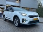 Kia e-Niro ExecutiveLine 64 kWh | NL-AUTO! | CAMERA | STOELVERWARMING-VERKOELING INCL MEMORY | DODE HOEK | ADAPTIVE CRUISE | PARK SENS V+A | LANE ASSIST | LEDER | PRACHTIGE STAAT!
