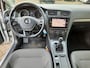 Volkswagen Golf 1.0 TSI Comfortline. Navigatie PDC App. Carplay.