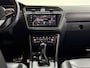Volkswagen Tiguan 1.5 TSI R-Line | Vol leer | Harman/Kardon | HUD | Navi | Memory | Adaptive Cruise | DAB | Carplay | 20' inch