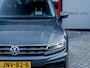 Volkswagen Tiguan 1.5 TSI ACT Highline Business R | DEMO | Matrix LED | Head-Up | Camera | Navigatie | Stoelverwarming | Climate Control | Adaptieve Cruise Control ACC | Metallic Lak | Elektrische Klep | Parkeer Assistent |