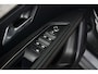 Peugeot 3008 1.6 HYbrid4 300PK GT Automaat | Camera | Elektrisch Bedienbare Kofferbak | Stoelverwarming | Navigatie | Apple Carplay / Android Auto | | Binnenspiegel automatisch dimmend | Bots waarschuwing systeem | Cruise control adaptief met Stop&Go