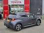 Toyota Yaris 1.5 Hybrid 115 Dynamic Comfort Pack STUUR- EN STOELVERWARMING PARKEERSENSOREN RCTA BLIND SPOT ELEK. INKLAPBARE BUITENSPIEGELS
