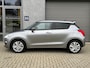 Suzuki Swift 1.2 Select CarPlay/Stoelverw/Bluetooth/Camera/DAB/Nieuwe onderhoudsbeurt/1e Eigenaar/ Dealer onderhouden