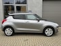 Suzuki Swift 1.2 Select CarPlay/Stoelverw/Bluetooth/Camera/DAB/Nieuwe onderhoudsbeurt/1e Eigenaar/ Dealer onderhouden