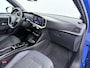 Opel Mokka-e Ultimate 50kWh Leer-Stoel+Massage Adap.Cruise Warmtepomp LED-Matrix Navi Ecc 360°CameraTwo-Tone Lak Apple Carplay Android Auto SOH 91% Keyless Stuur-Stoelverwarming Lmv 18" Lane Assist DAB+ Regen-Lichtsensor Zeer compleet! € 42.000 nieuw! Slechts 1498kg licht!!!