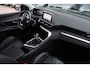 Peugeot 3008 1.2 PureTech Allure | Pano | Trekhaak | Leder |