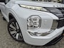 Mitsubishi Outlander 2.4 PHEV Instyle+ | Cognac lederen interieur | Stoelverwarming koeling, massage | Luxe audio systeem | Meest complete uitvoering | DEMO