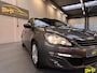 Peugeot 308 SW 1.2 PureTech Blue Lease Executive | Navi | PDC | Pano | NAP auto!